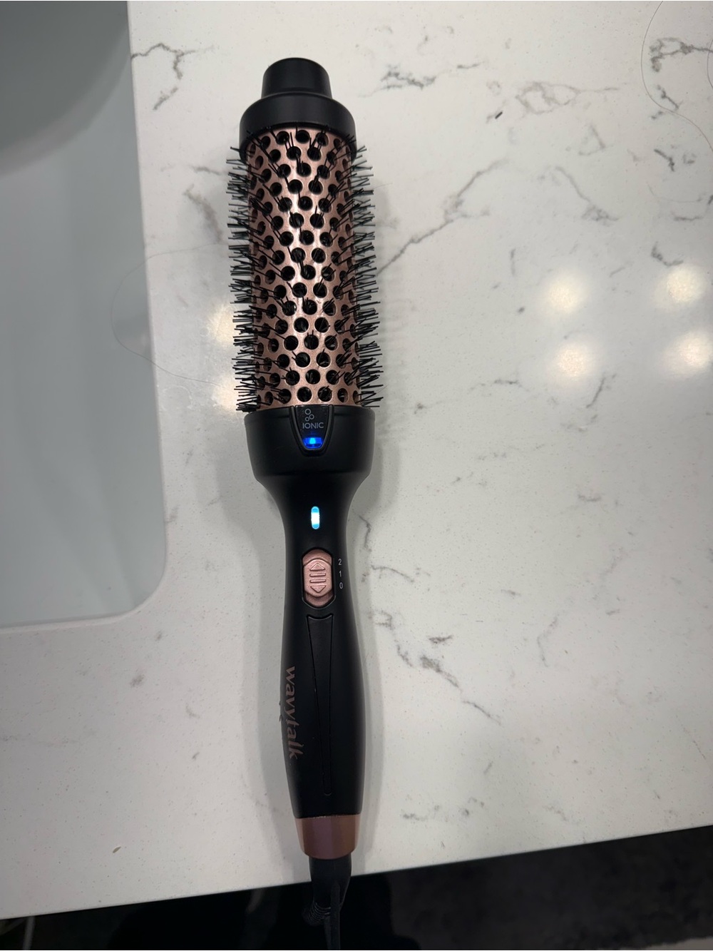 Wavytalk Hair Tools Ceramic Ionic Hot Air Round Brush - Black and Rose Gold